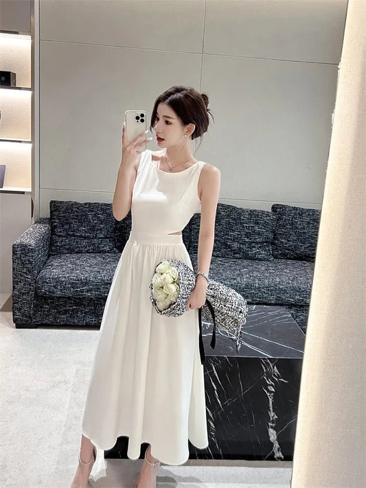 Vestido Midi com Recorte na Cintura - Nik Modas